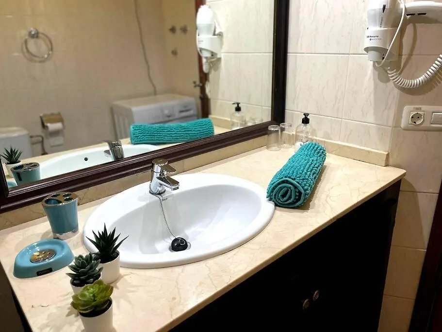 Aqua - Tropical Dream - Oceanfront Apartment San Miguel de Abona 0*,  Spain